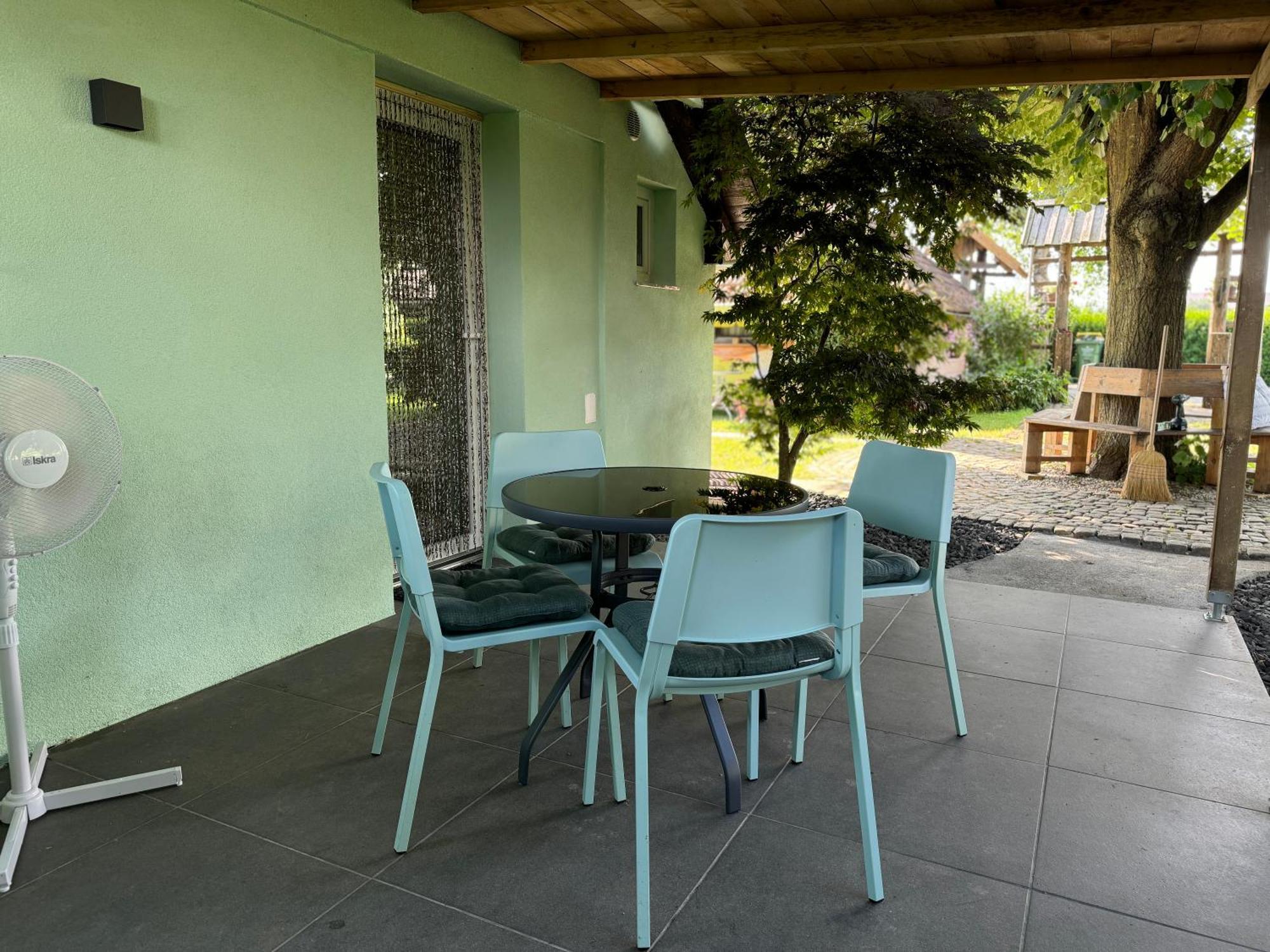 Green Oasis Garden Šenčur Εξωτερικό φωτογραφία