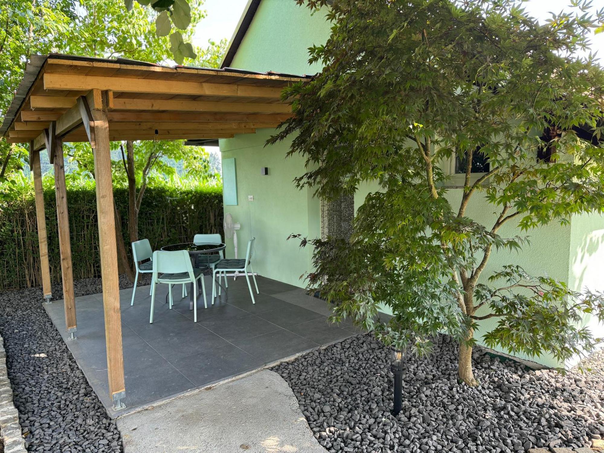 Green Oasis Garden Šenčur Εξωτερικό φωτογραφία